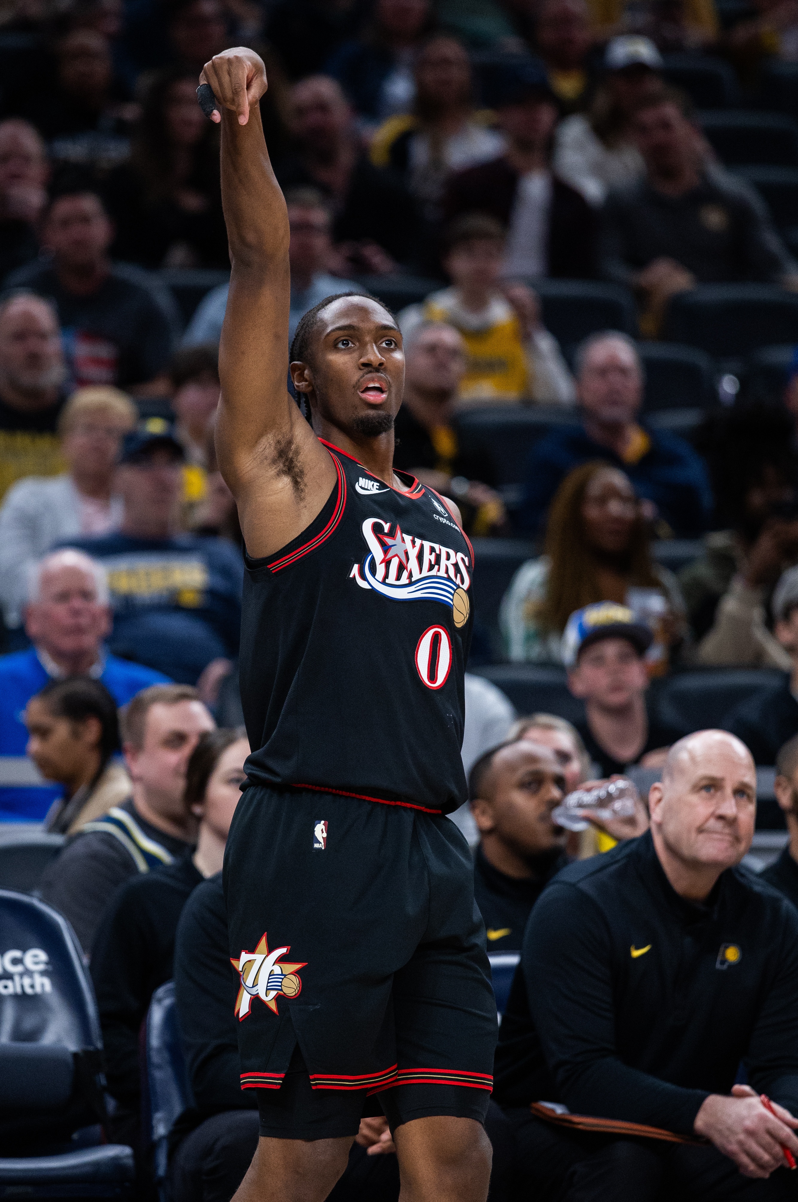 kaiyun sports-打好一节足矣！马克西13中8得21分 第三节单节16分&amp;第四节未登场